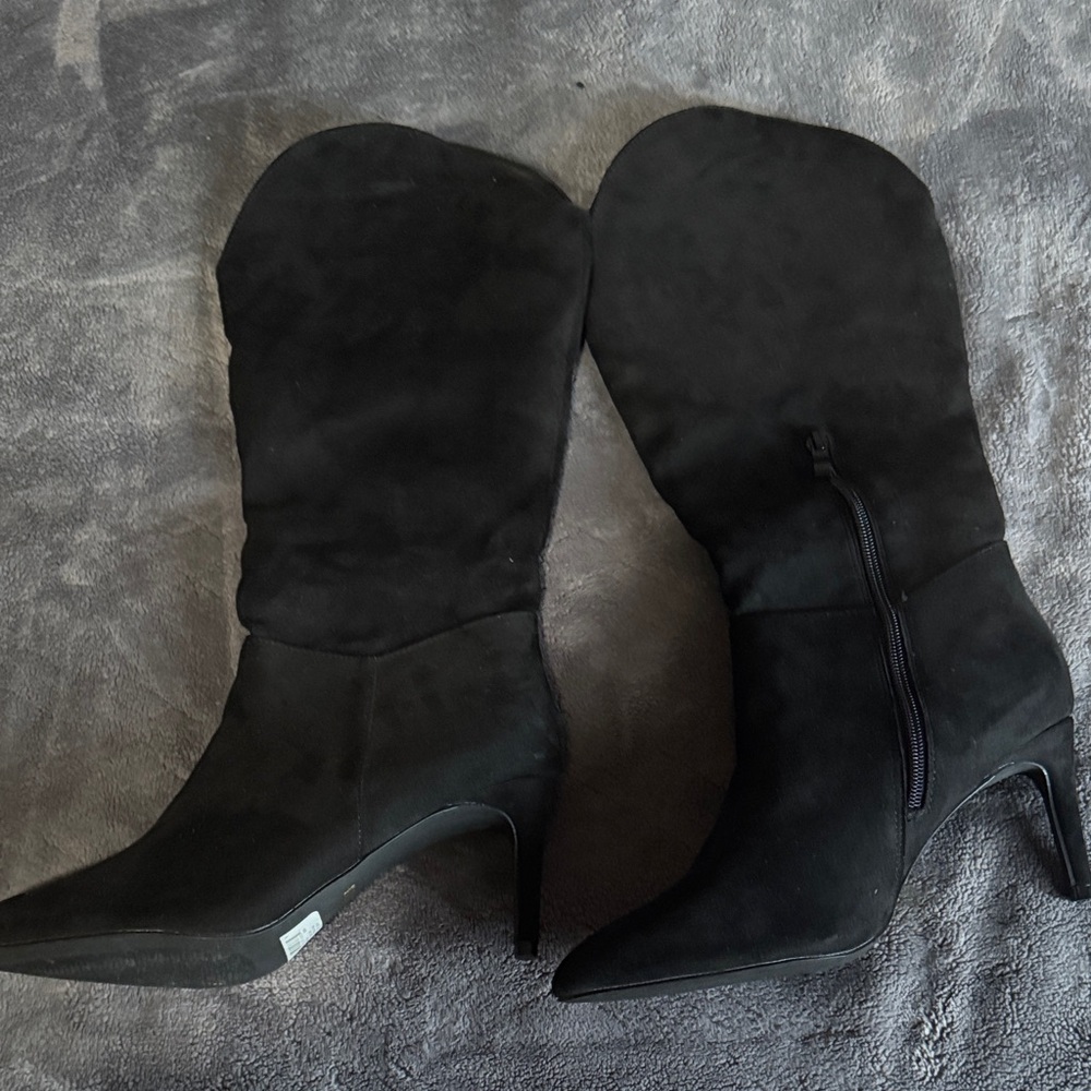 Forever 21 Black Suede Pointed-Toe Mid-Calf Heeled Boots